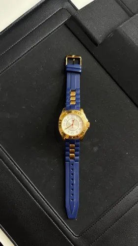 Relógio Tommy Hilfiger Feminino Dourado - Pulseira Silicone Azul - Original