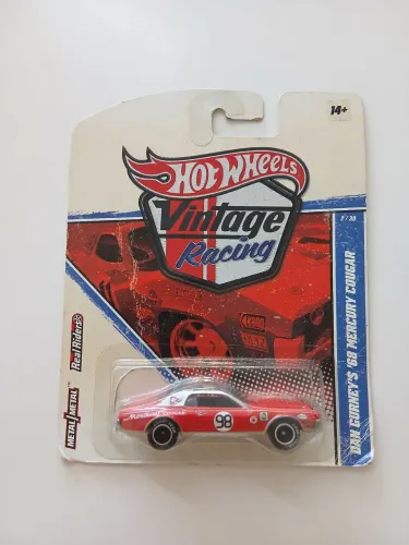 Hot Wheels 68 Mercury Cougar Vintage Racing