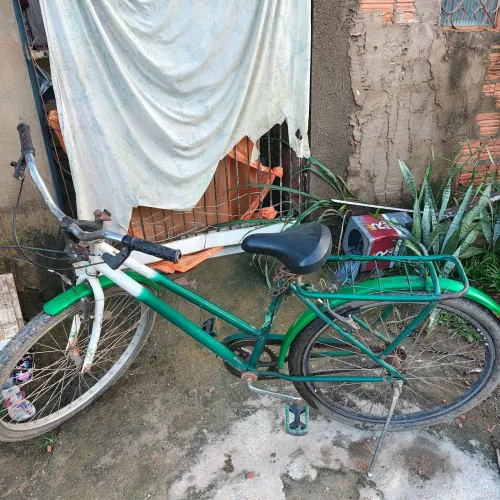 Vende-se bicicleta 