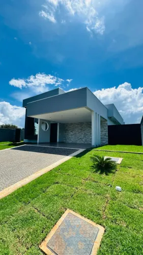 Condomínio Caribe Casa térrea nova com arquitetura moderna e alto padrão de acabamento