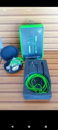Fone de ouvido V2 Pro com isolamento de ruidos e microfone