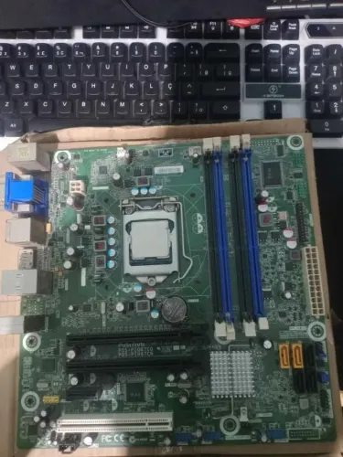 Placa Mãe Positivo 2 geração + processador i3-2120