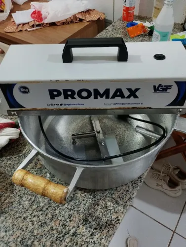 Panela mexedora de doces e recheios/ masseira para salgados