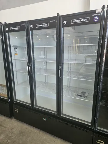 refrigerador expositor 3 portas para bebidas e frios - novo