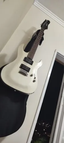 Guitarra Washburn X-Series