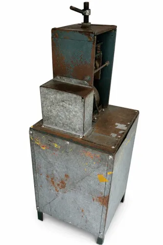 Maquina perfiladeita