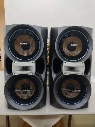Caixas Sony do modelo MHC-DX90 