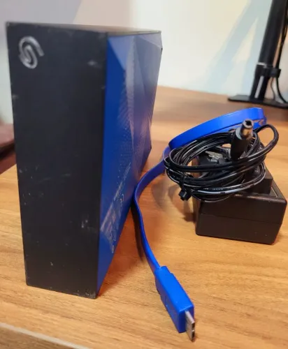 HD EXTERNO SEAGATE BACKUP PLUS 3 TERABYTES