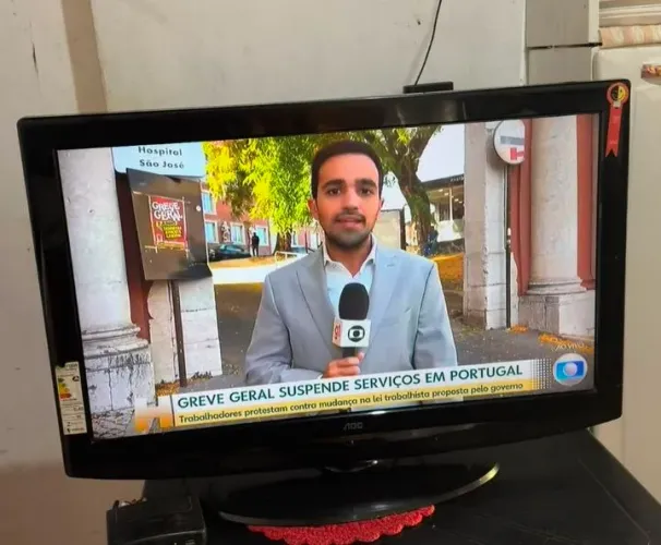 Tv AOC 32