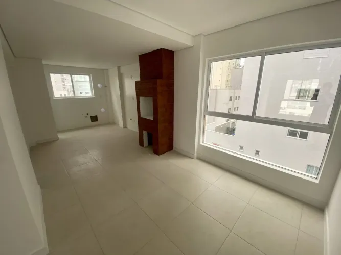 Apartamento Novo com 3 Quartos e Churrasqueira Aluguel Anual Balneário Camboriú