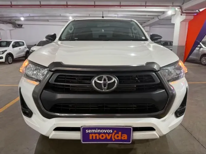 Toyota Hilux CD SR 4X4 2.8 TDI Diesel Aut. 2024