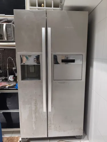 Peças da geladeira ELECTROLUX-SH70X