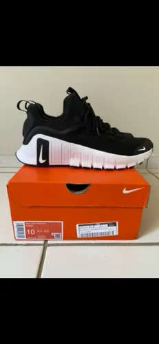 Tênis Nike Free Metcon 6