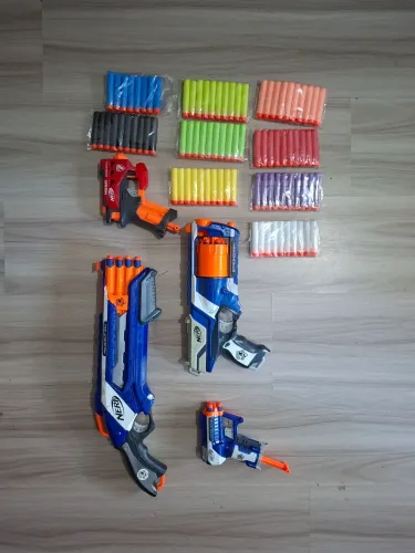 4 Armas Nerf + 100 munições