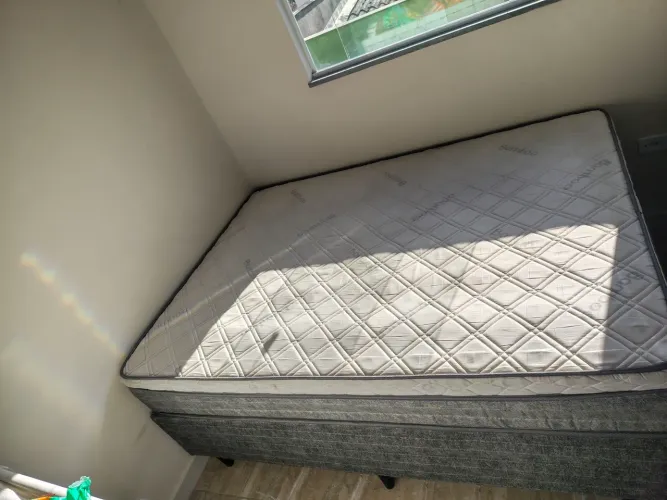 Cama de casal box