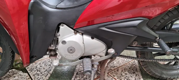 Biz 125 pronta pra andar e tranferir .muito boa moto
