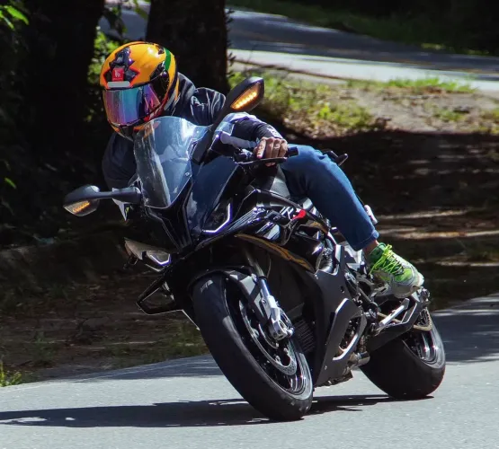 BMW S1000RR 2024 