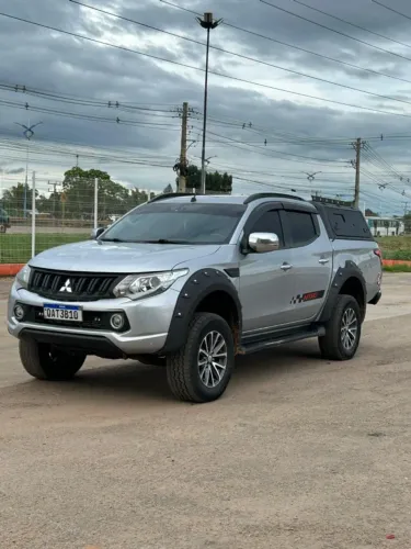 Mitsubishi L200 Triton Sport HPE-S 2.4 CD Dies. AUT 2020