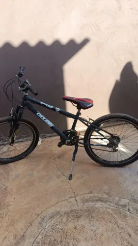 Vendo uma bicicleta 599 Paso cartão