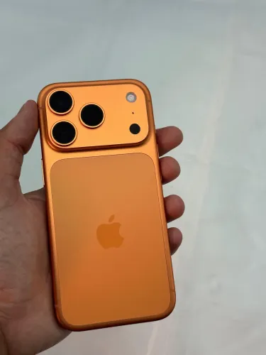 iPhone 17 pro 256g
