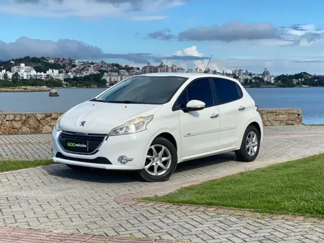 Peugeot 208 Active/active Pack 1.5 Flex 8V 5P 2014