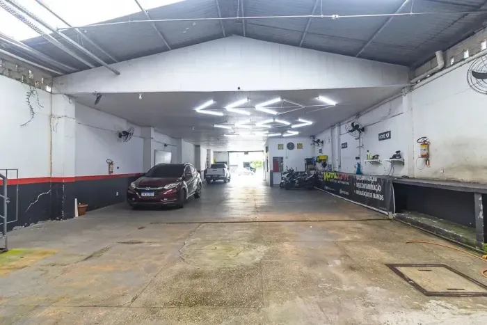 Galpão no Bairro de Nazaré!