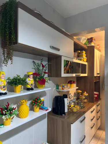 Armário de cozinha completo
