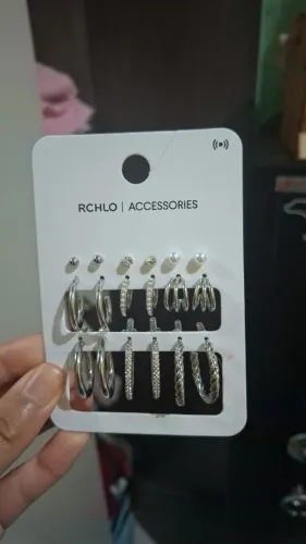 Brincos da riachuelo
