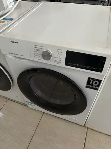Lava e seca Hisense 13kg