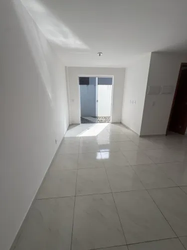 Aluguel no Novo Geisel, térreo 