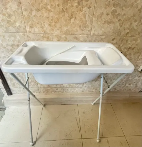 Banheira com suporte