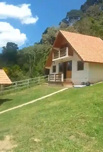Maravilhoso Chalé de 13.000m², Delfim Moreira, Sul de Minas Gerais