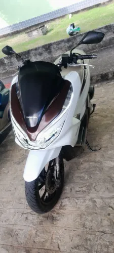 VENDO MOTO HONDA PCX DLX NO PRECINHO PRA VENDER LOGO