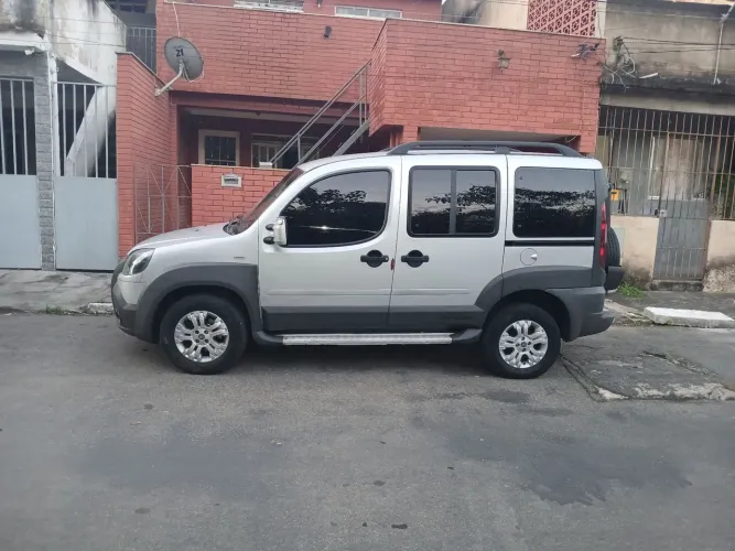 Fiat Doblo Adv/adv Tryon/locker 1.8 Flex 2012