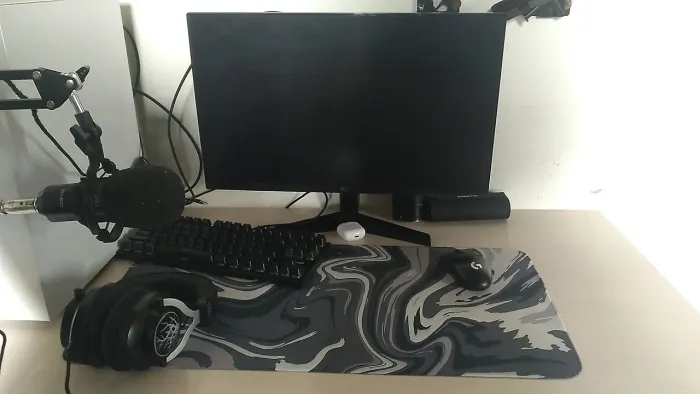 Monitor LG ultra gear 144hz 1ms 
