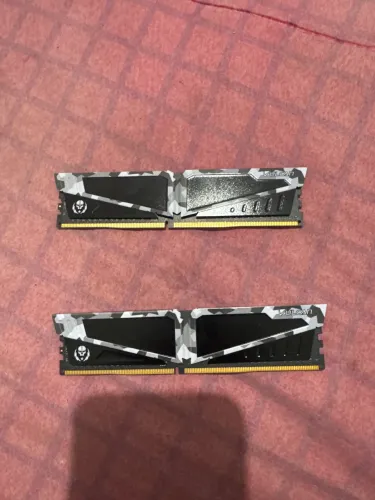 PAR DE MEMÓRIA RAM 8GBDDR4