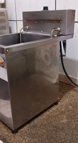 Fritadeira industrial água/ óleo 220v