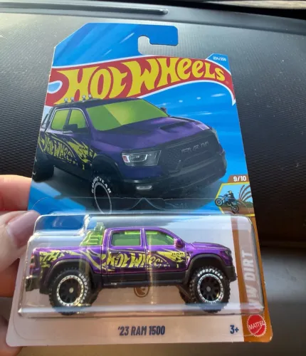 Hot wheels STH 