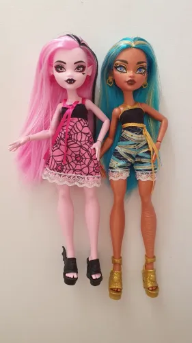 Bonecas monster high g3 draculaura  cleo de nile 