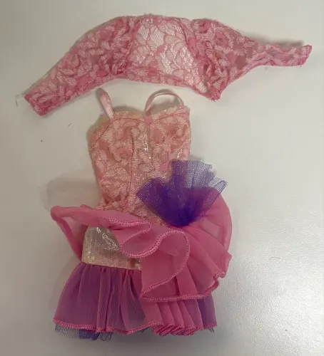 Barbie Estrela - Roupa de Cartela.