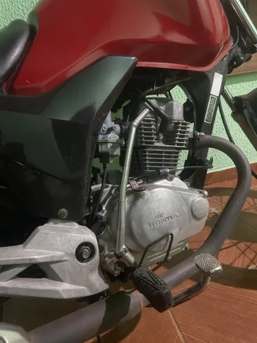 Honda KS 125,muito boa para o dia a dia e para quem deseja trabalhar nela