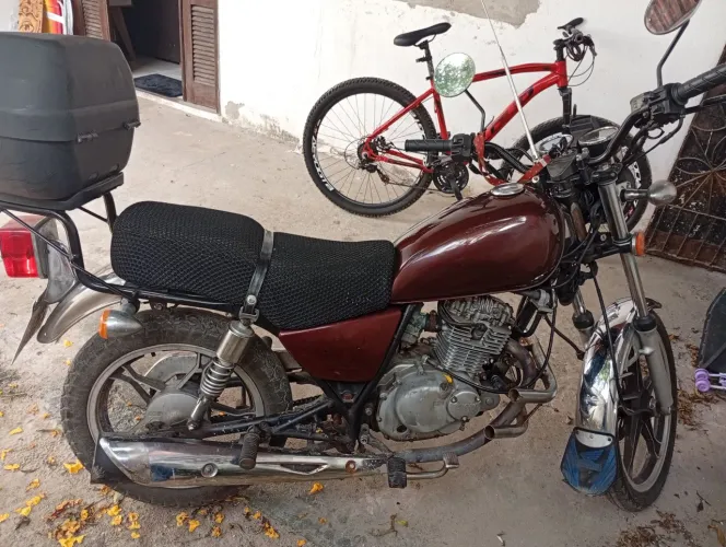 Intruder 125