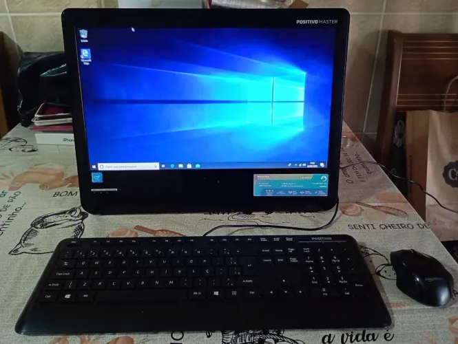 PC | All in One Positivo Union UD3532 | Intel Dual Core | 4GB 32GB | LED 18,5" Windows 10