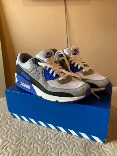 Nike Air Max 90