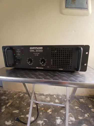 Amplificador antigo Wattsom DBL 3000 profissional Power amplifier 750 watts RMS
