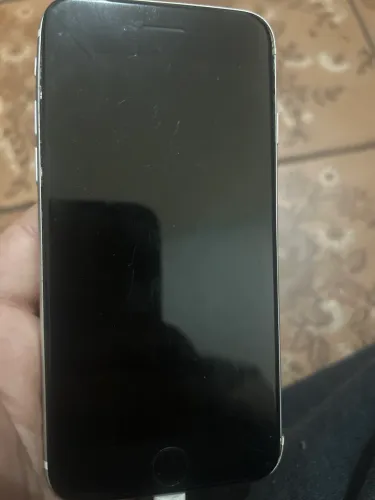 IPHONE SE 2020 ( semi novo)