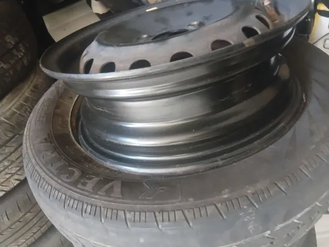 Roda do kwid 