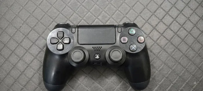 Controle sem fio PS4 Dualshock 4 Preto