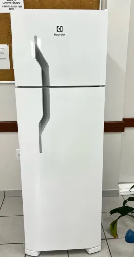 Geladeira Electrolux Cycle Defrost 260L Duplex