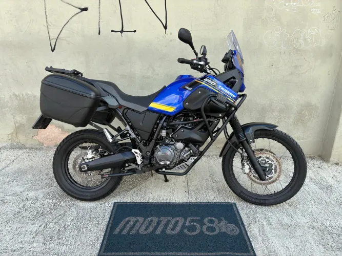 Ténéré 660 super linda com 54.500 km